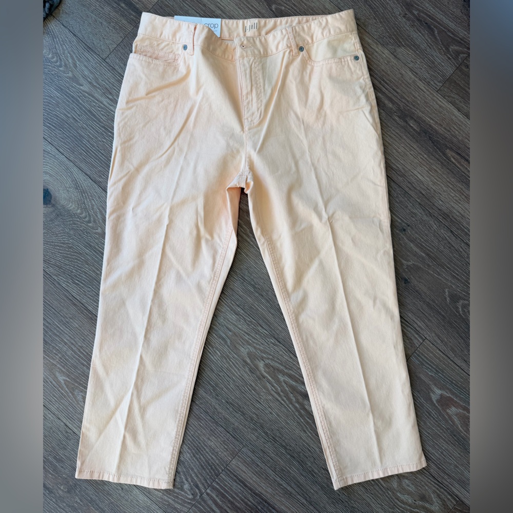 NWT J Jill Crop Authentic Fit Cotton Women’s Pant Bisque Color Size 12 Stretch - Picture 2 of 6